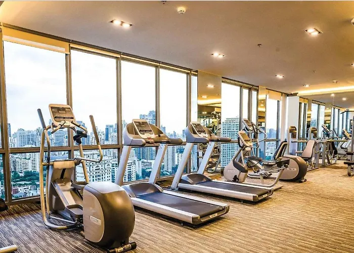 Phrom Phong 43F Rooftop Pool Workation 27 Monitor, Gym, Bts Airport Pickup 別荘 バンコク都
