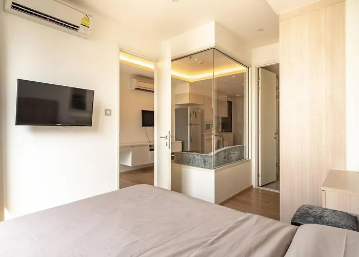 別荘 Phrom Phong 43F Rooftop Pool Workation 27 Monitor, Gym, Bts Airport Pickup *