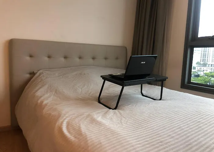 別荘 Phrom Phong 43F Rooftop Pool Workation 27 Monitor, Gym, Bts Airport Pickup *