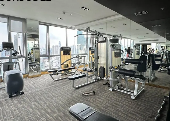 別荘 Phrom Phong 43F Rooftop Pool Workation 27 Monitor, Gym, Bts Airport Pickup *