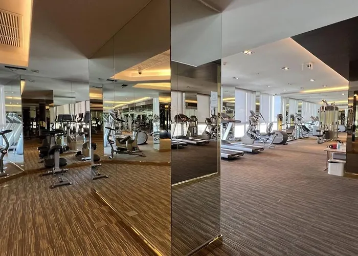 Phrom Phong 43F Rooftop Pool Workation 27 Monitor, Gym, Bts Airport Pickup 別荘 *