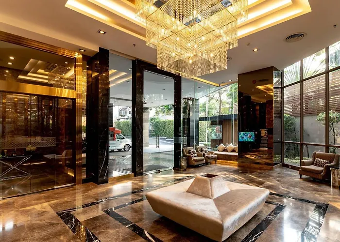別荘 Phrom Phong 43F Rooftop Pool Workation 27 Monitor, Gym, Bts Airport Pickup *