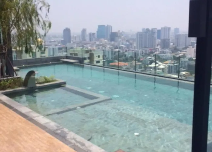 Phrom Phong 43F Rooftop Pool Workation 27 Monitor, Gym, Bts Airport Pickup 別荘 *
