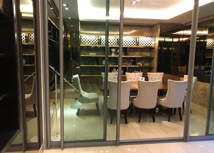 Phrom Phong 43F Rooftop Pool Workation 27 Monitor, Gym, Bts Airport Pickup * バンコク都