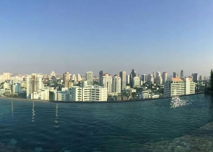 Phrom Phong 43F Rooftop Pool Workation 27 Monitor, Gym, Bts Airport Pickup