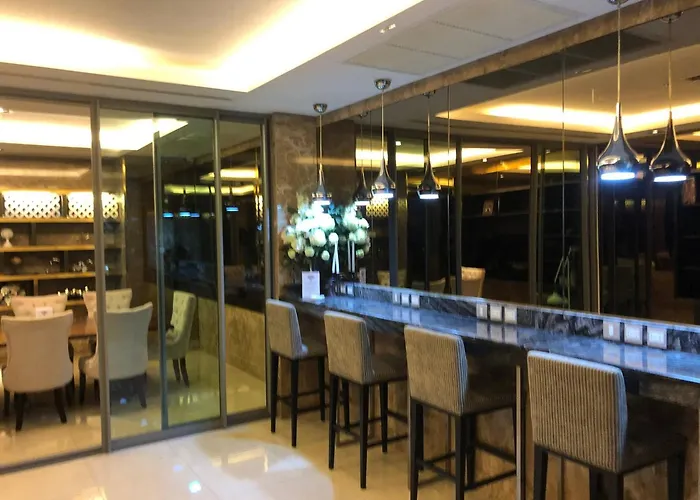 Phrom Phong 43F Rooftop Pool Workation 27 Monitor, Gym, Bts Airport Pickup 別荘 *